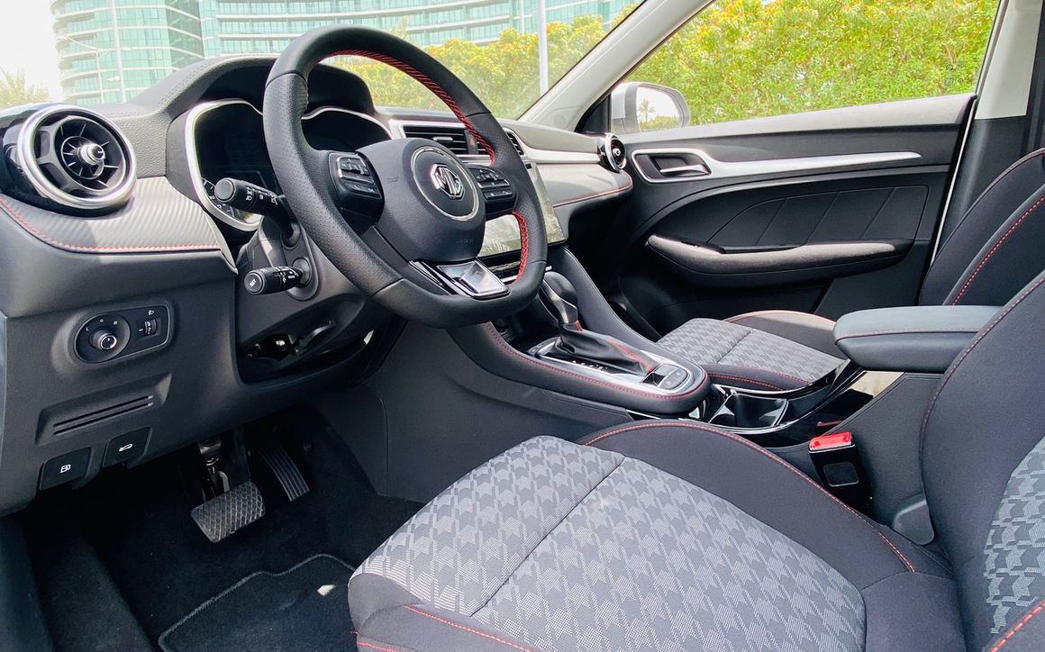 MG ZS 2023 - image 5