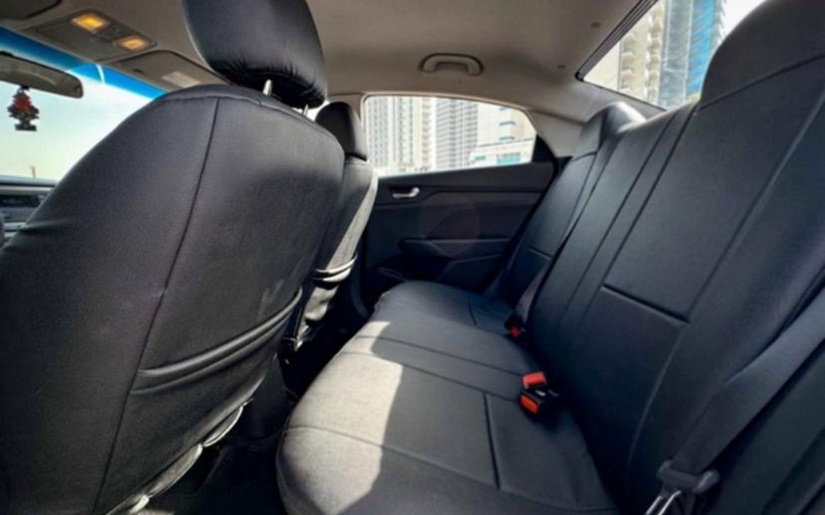 HYUNDAI ACCENT - image 10