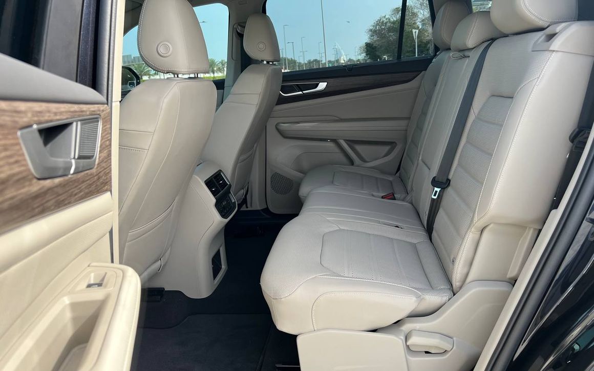 Volkswagen Teramont - image 12