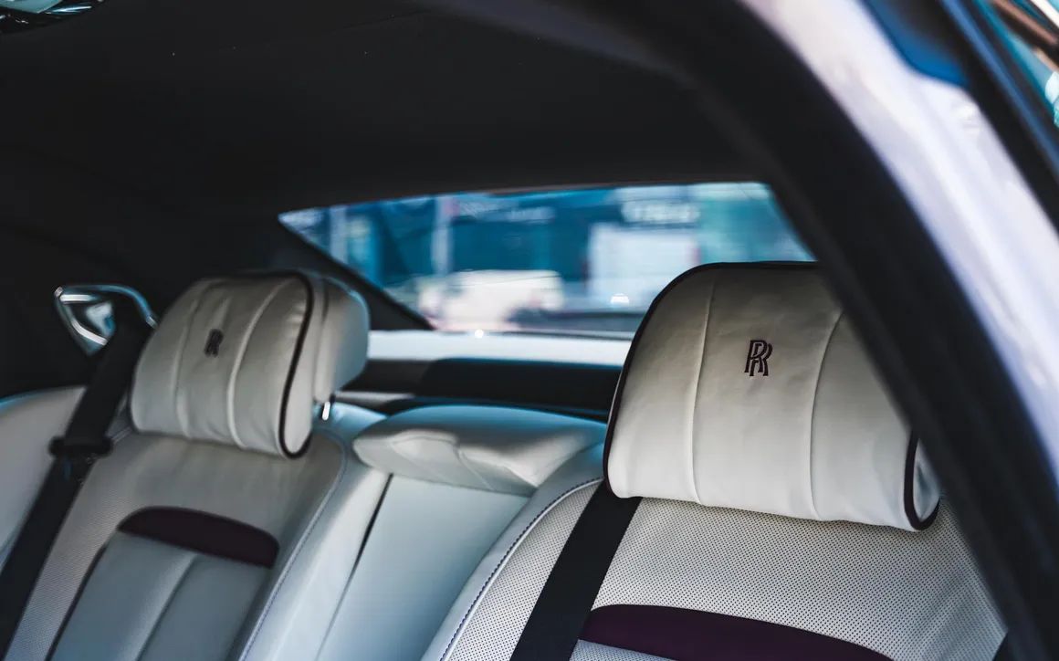 Rolls Royce  GHOST - image 14