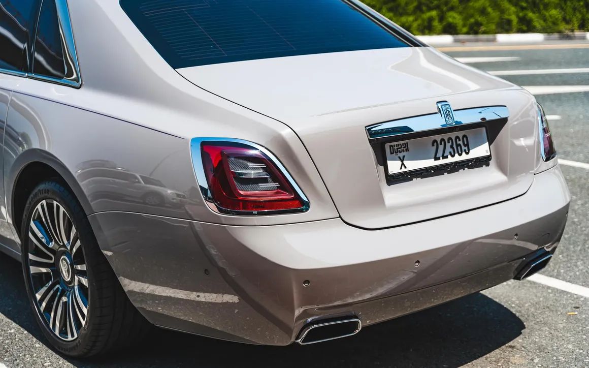 Rolls Royce  GHOST - image 6