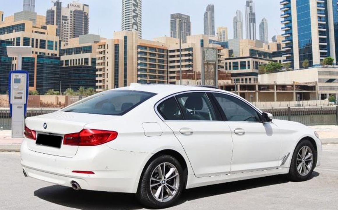 BMW 520i - image 3
