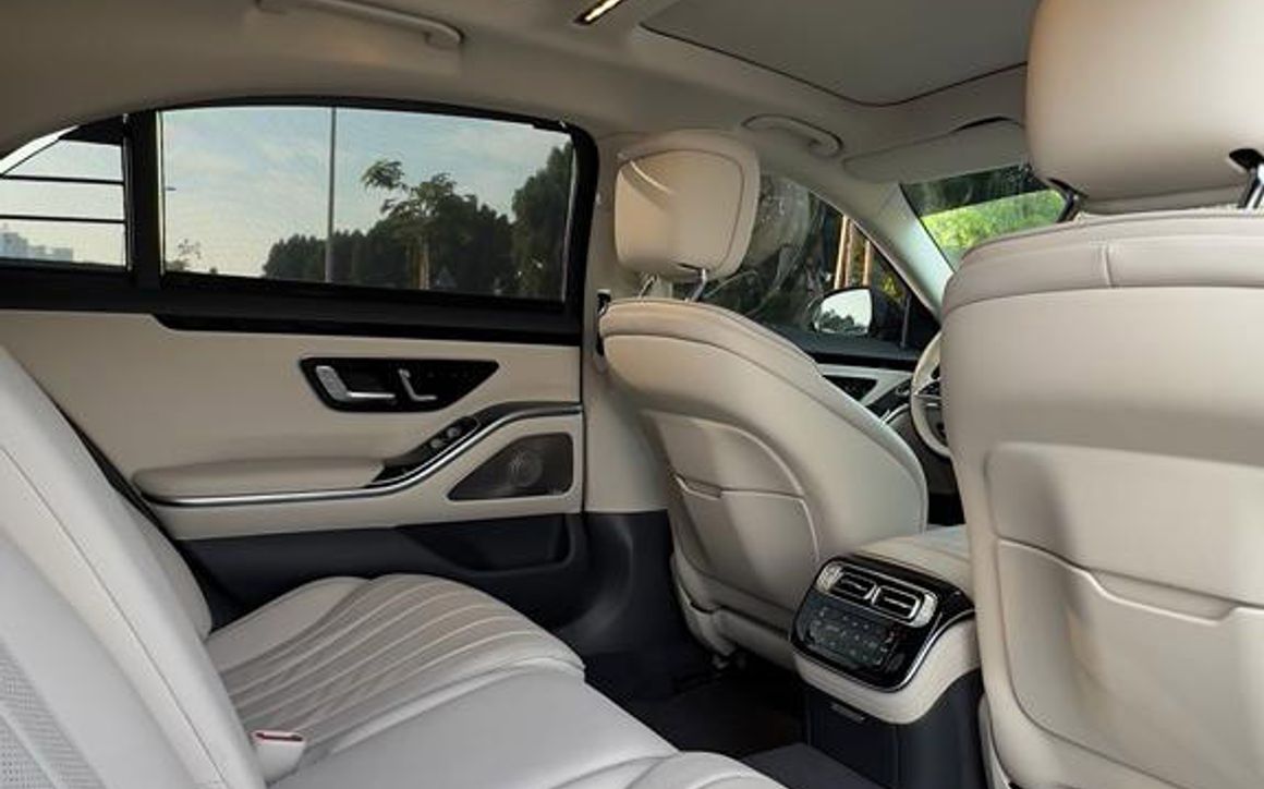 MERCEDES S500 - image 8