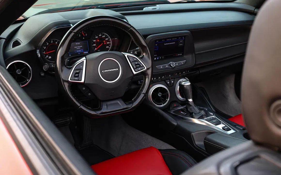 Chevrolet Camaro Convertible Red - image 7