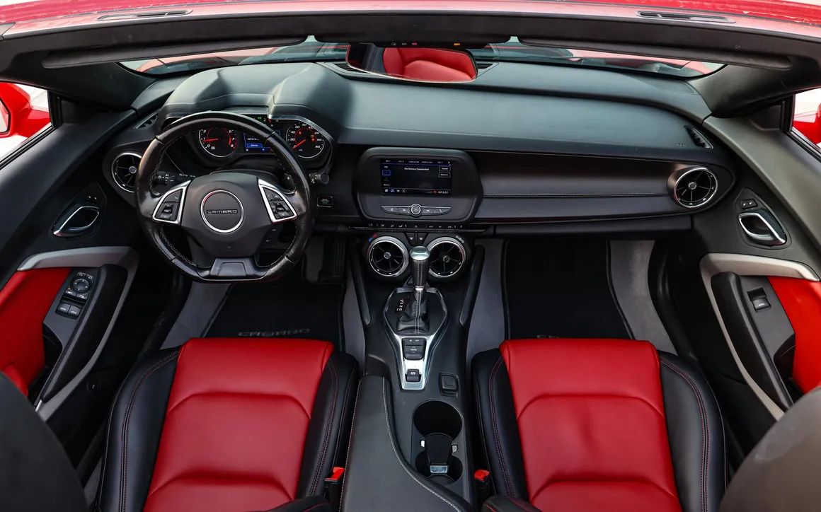 Chevrolet Camaro Convertible Red - image 8