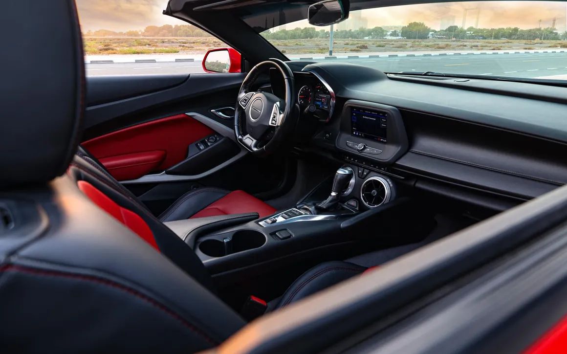 Chevrolet Camaro Convertible Red - image 6