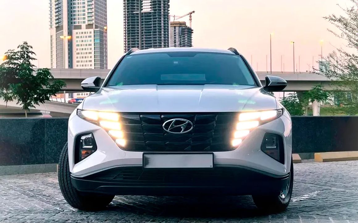 HYUNDAI TUCSON - image 3