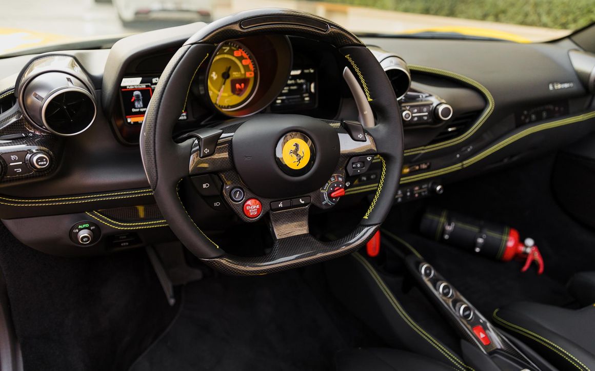 Ferrari F8 spyder - image 17