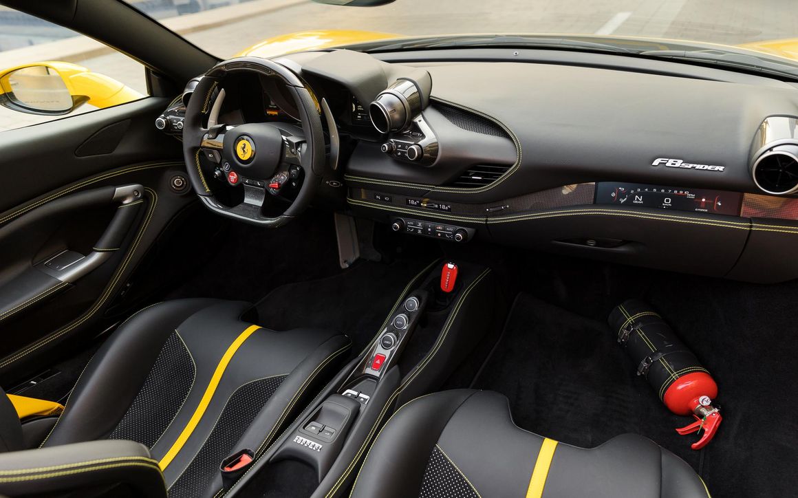 Ferrari F8 spyder - image 18