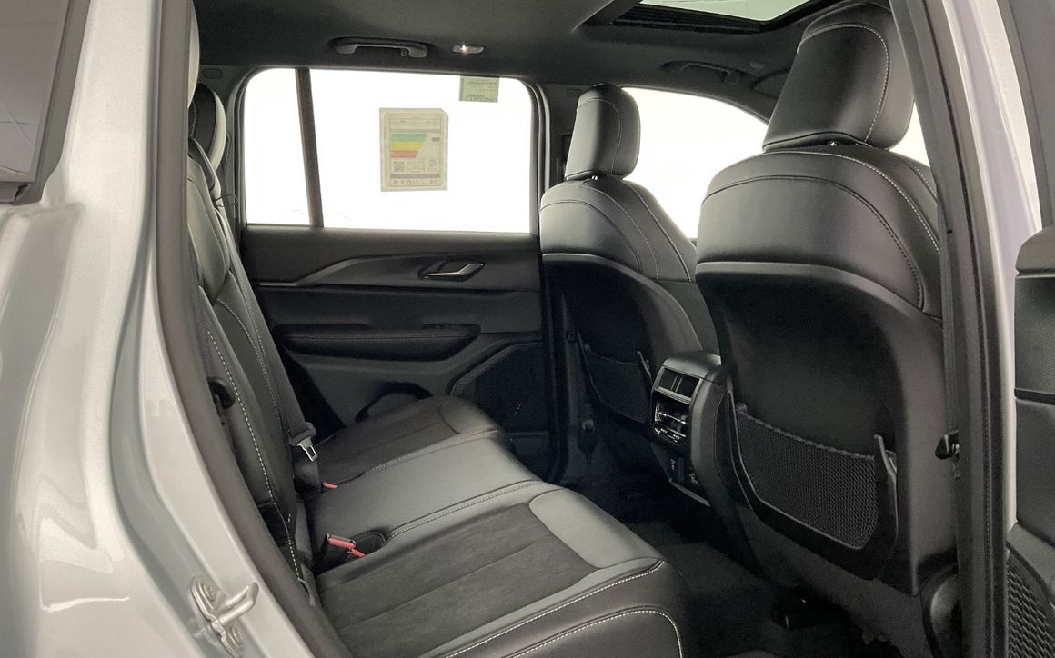 JEEP GRAND CHEROKEE - image 14