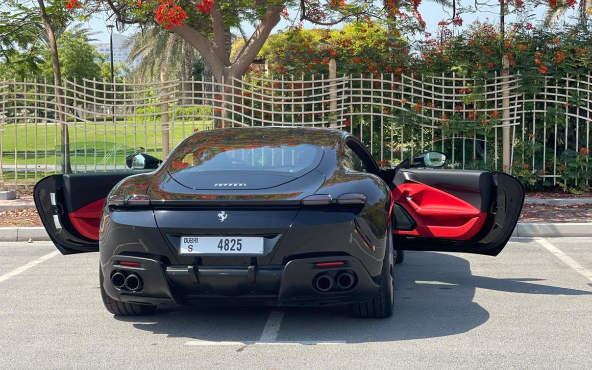 FERRARI ROMA - image 6