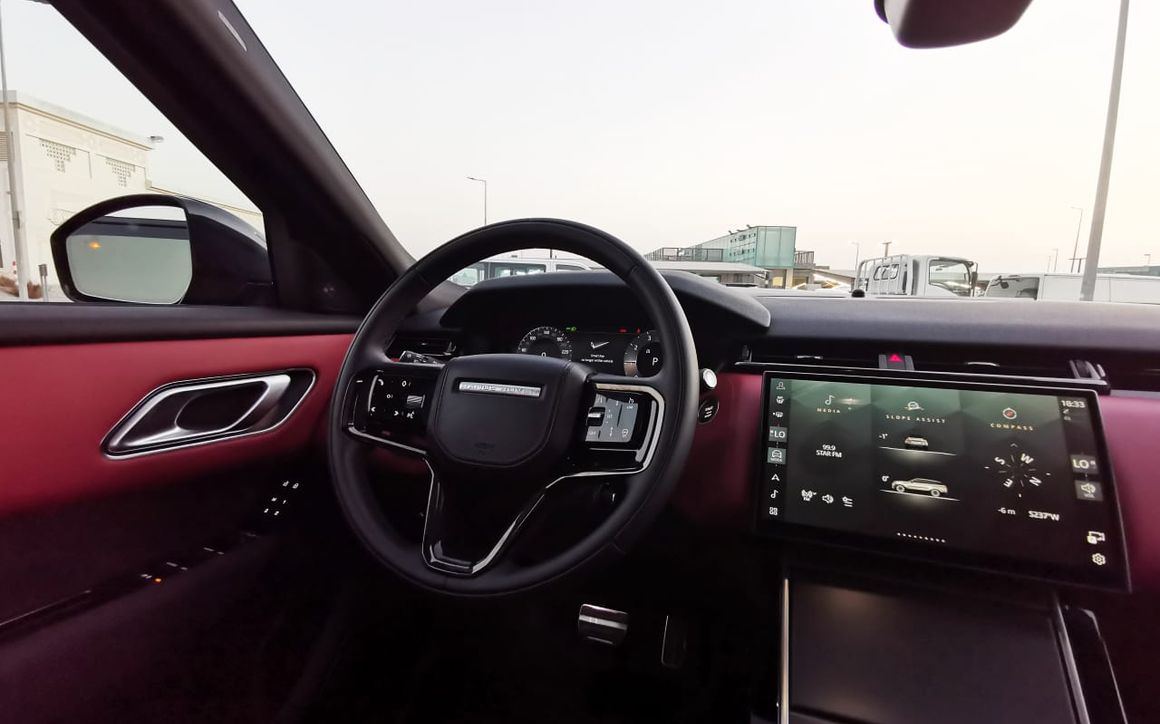 RANGE ROVER VELAR - image 13