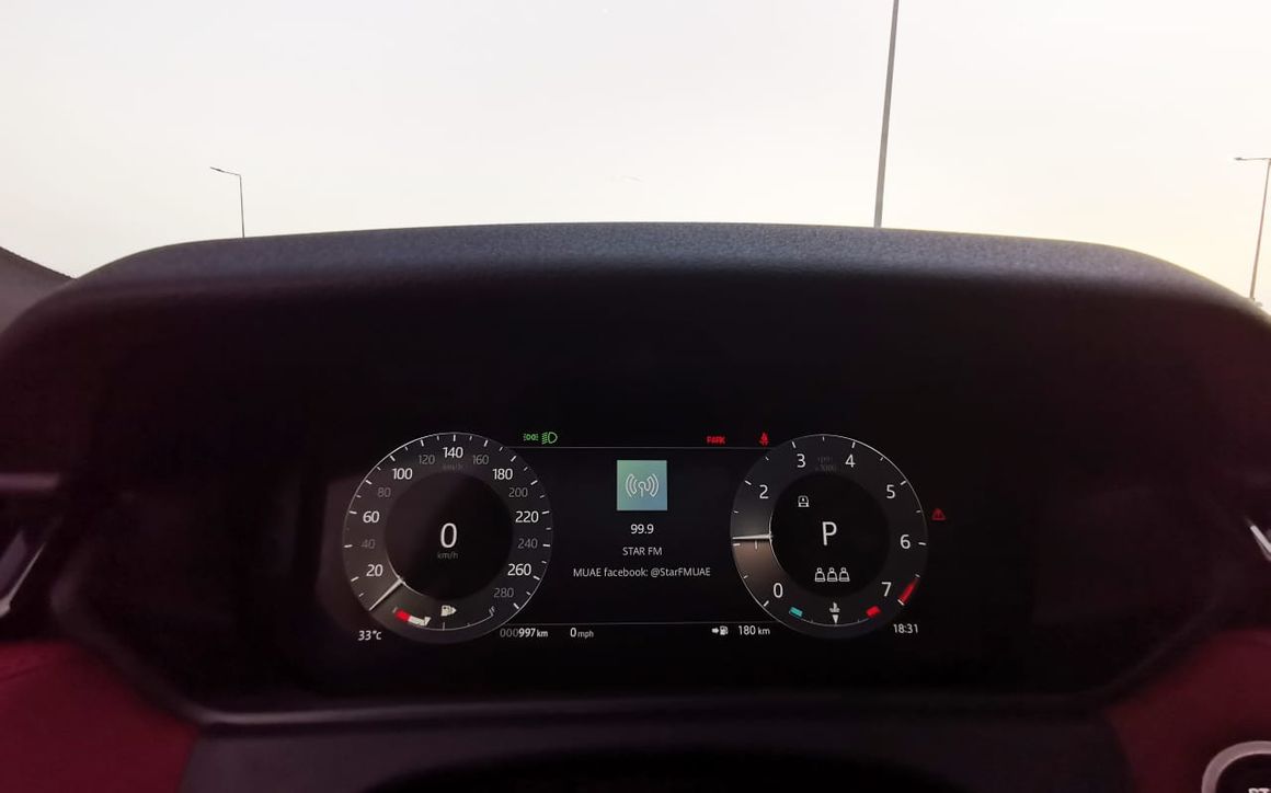 RANGE ROVER VELAR - image 17