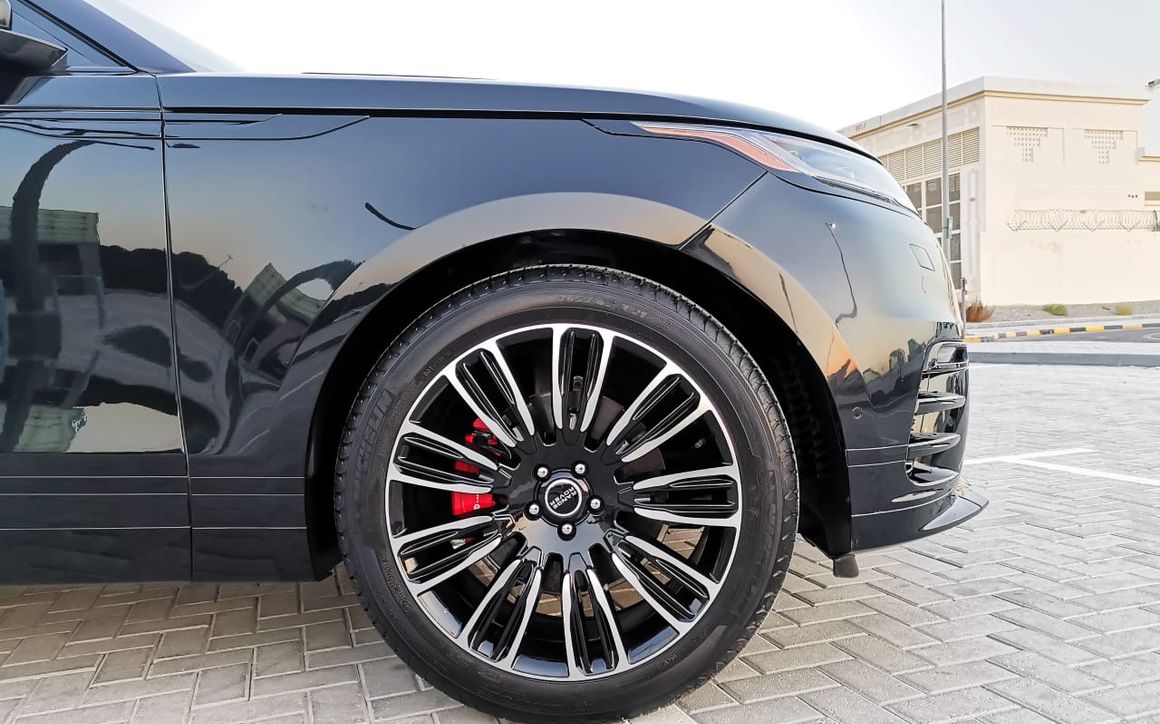 RANGE ROVER VELAR - image 8