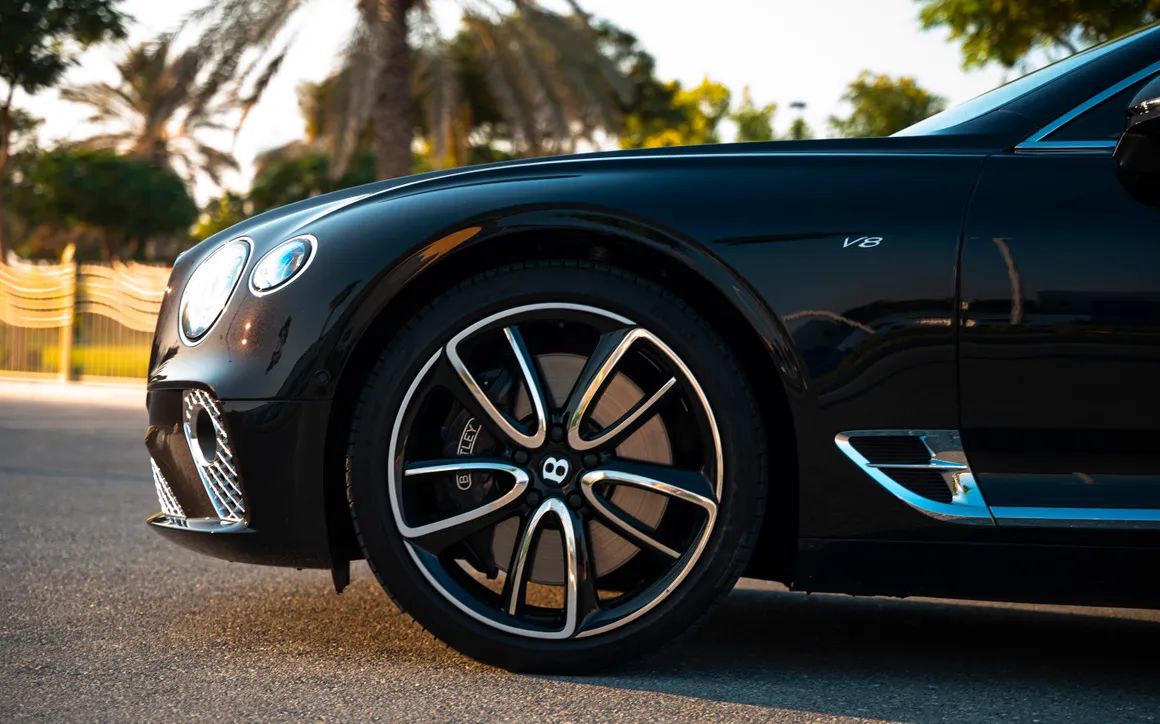 Bentley Continental GTC Mulliner - image 14