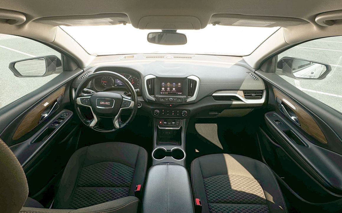 GMC Terrain - image 10
