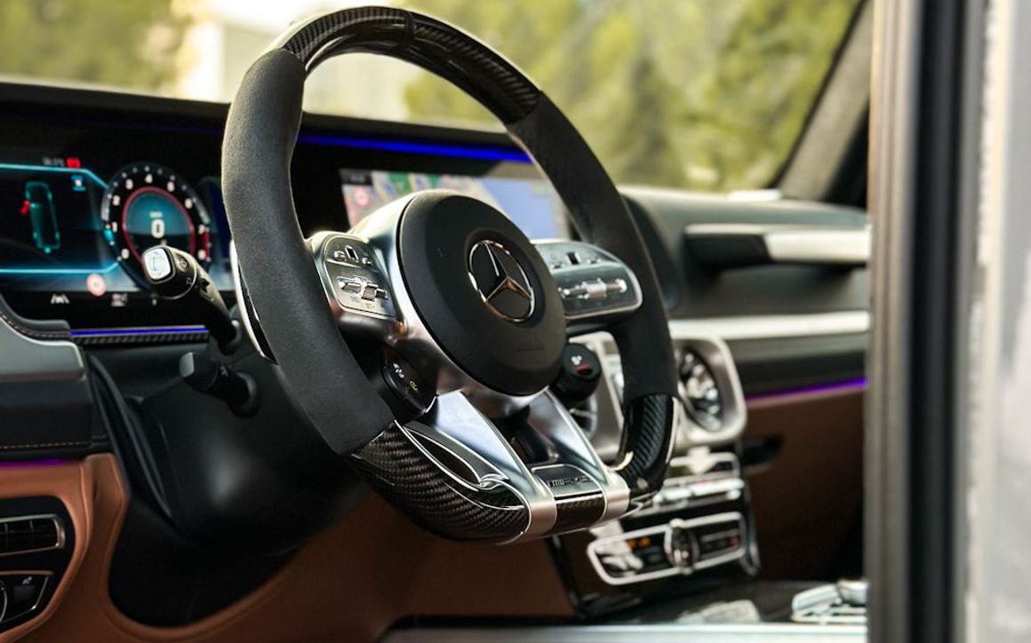 MERCEDES G63 - image 8