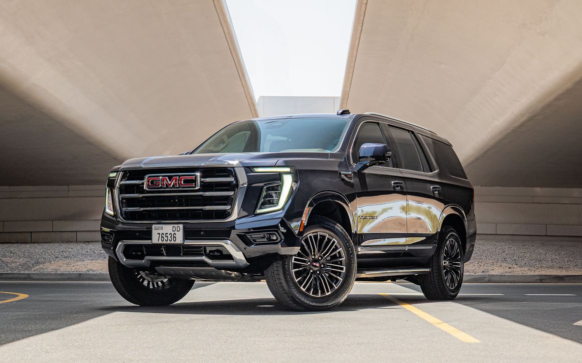 GMC Yukon - image 1