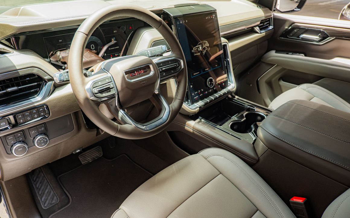 GMC Yukon - image 8