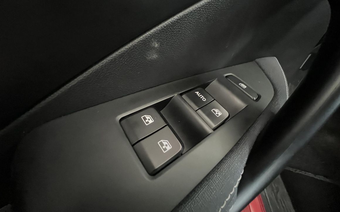Chevrolet Captiva - image 26