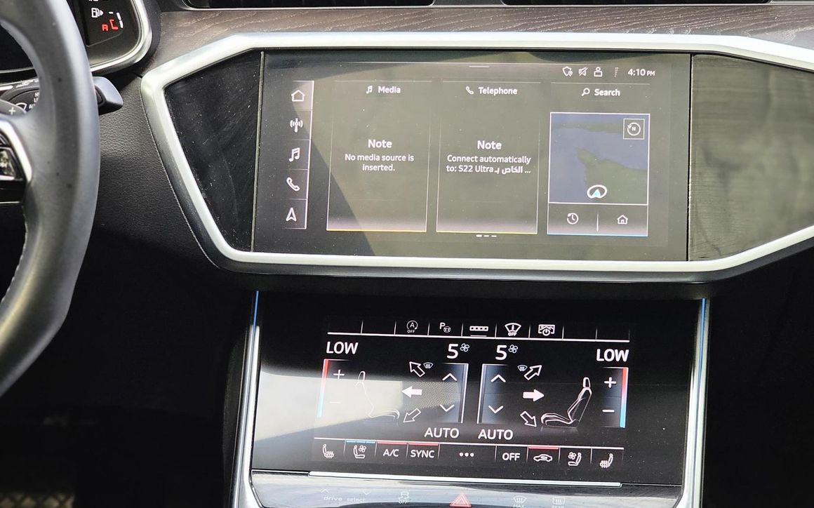 AUDI A6 - image 10