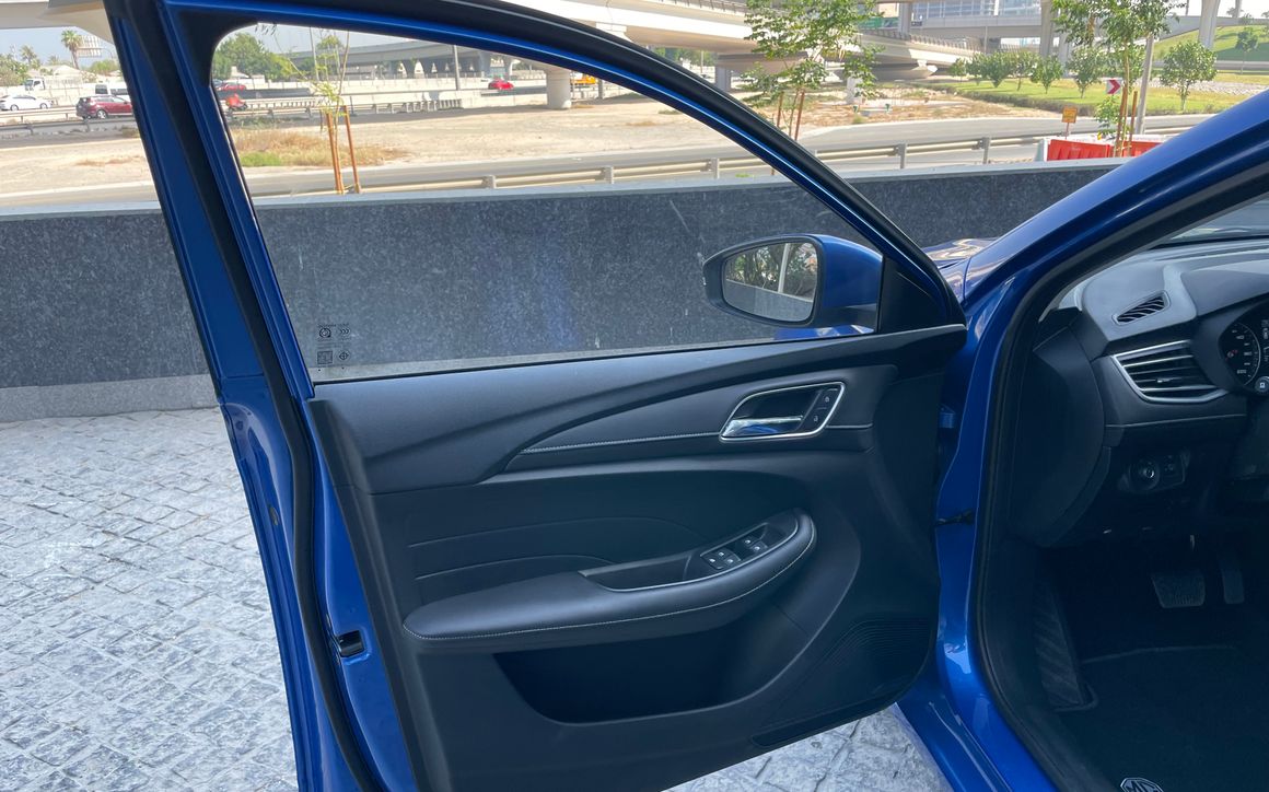 MG MG 5 MID - image 12