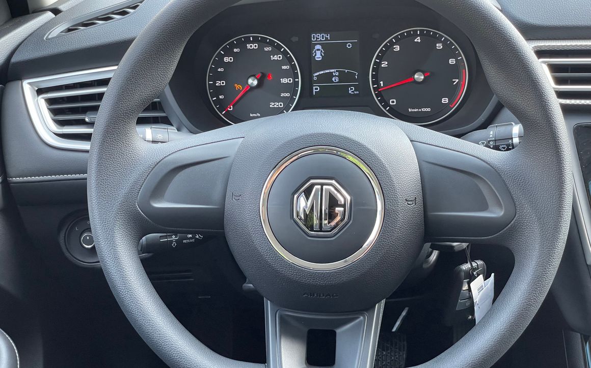 MG MG 5 MID - image 9