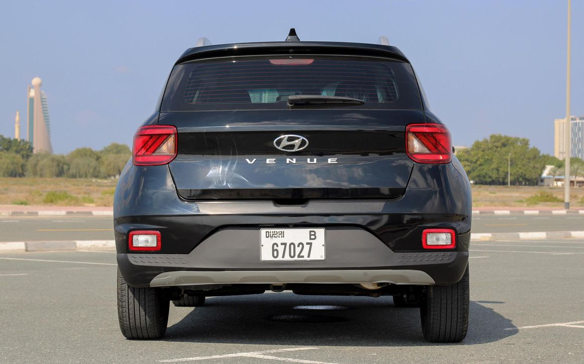 Hyundai Venue - image 4