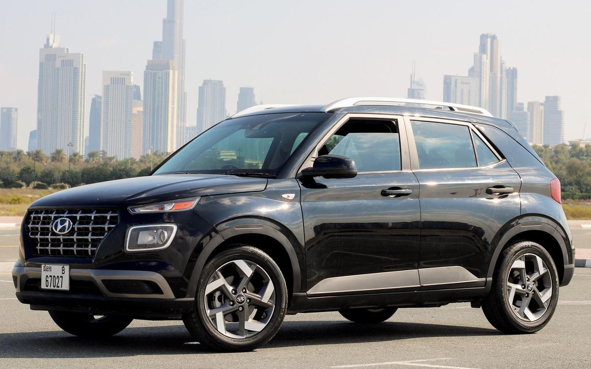 Hyundai Venue - image 1