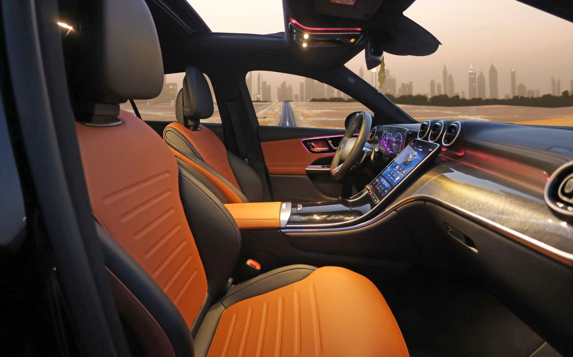 Mercedes Benz GLC200 Coupe Black - image 10