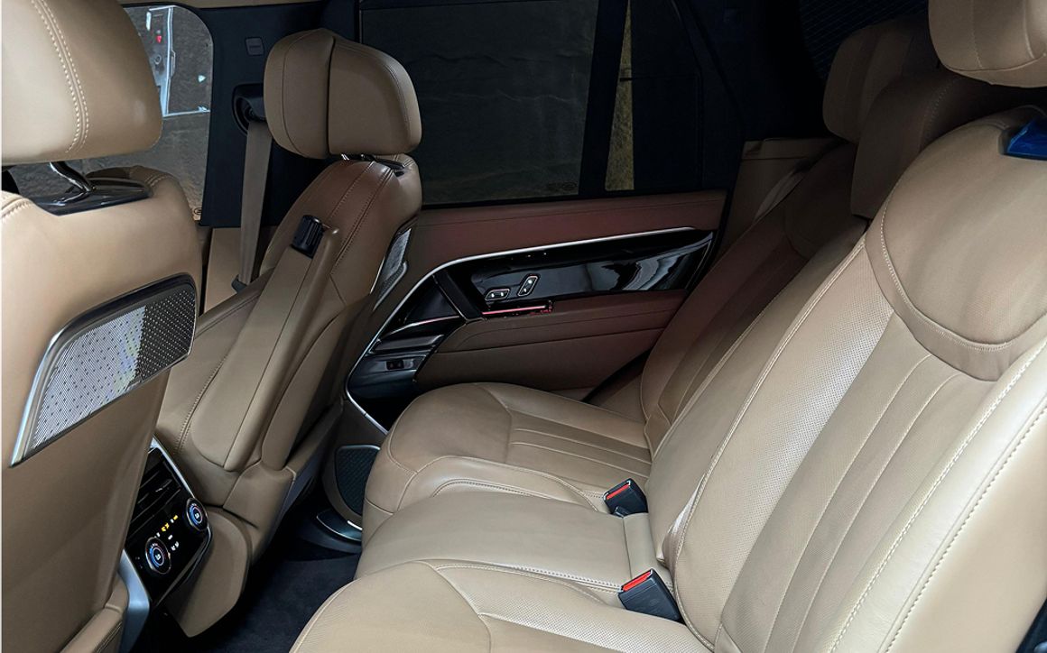 RANGE ROVER VOGUE - image 9
