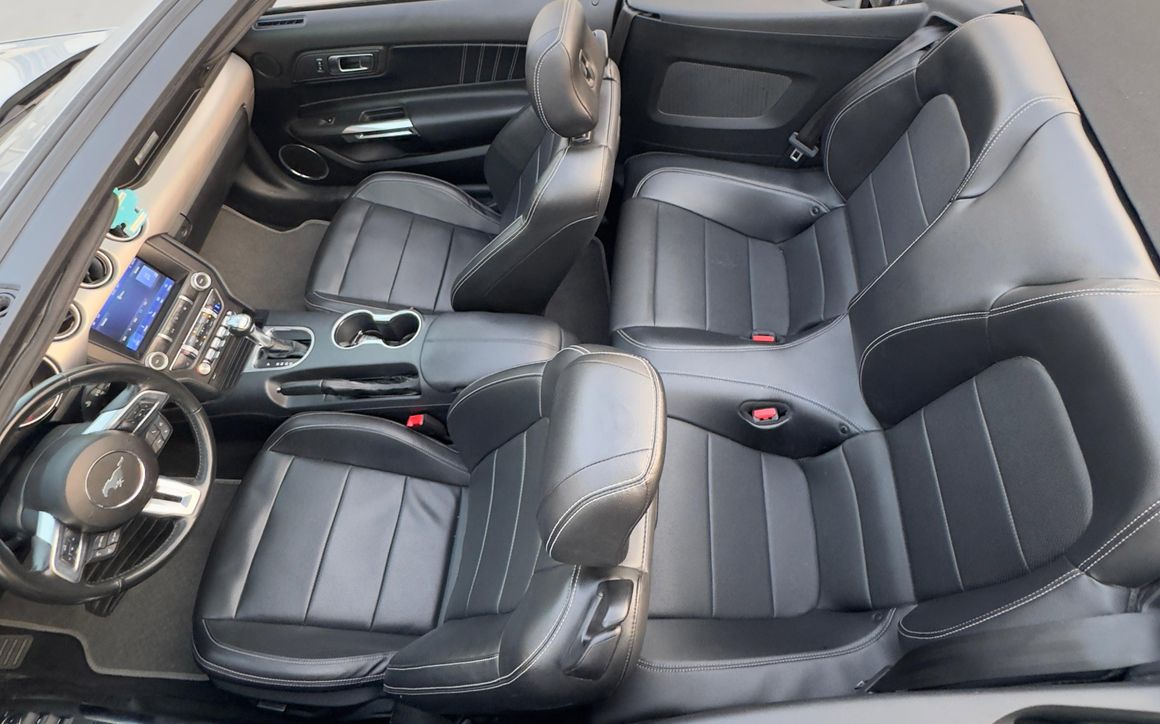 FORD MUSTANG - image 8