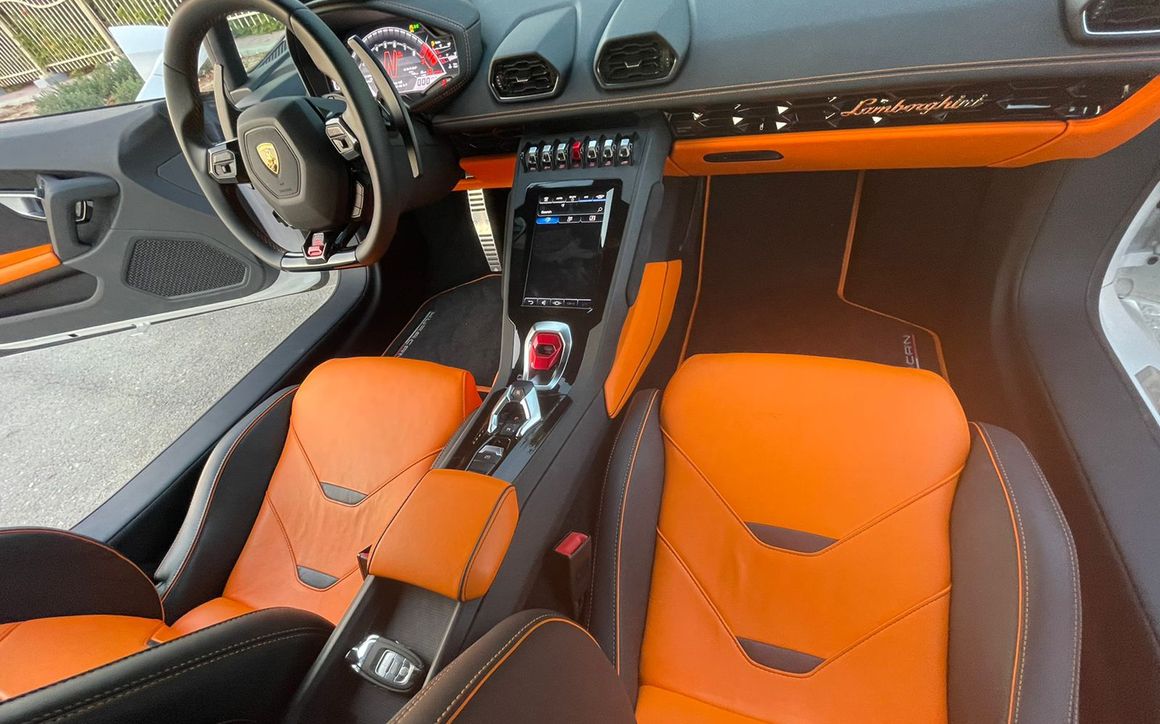 LAMBORGHINI HURACAN - image 7