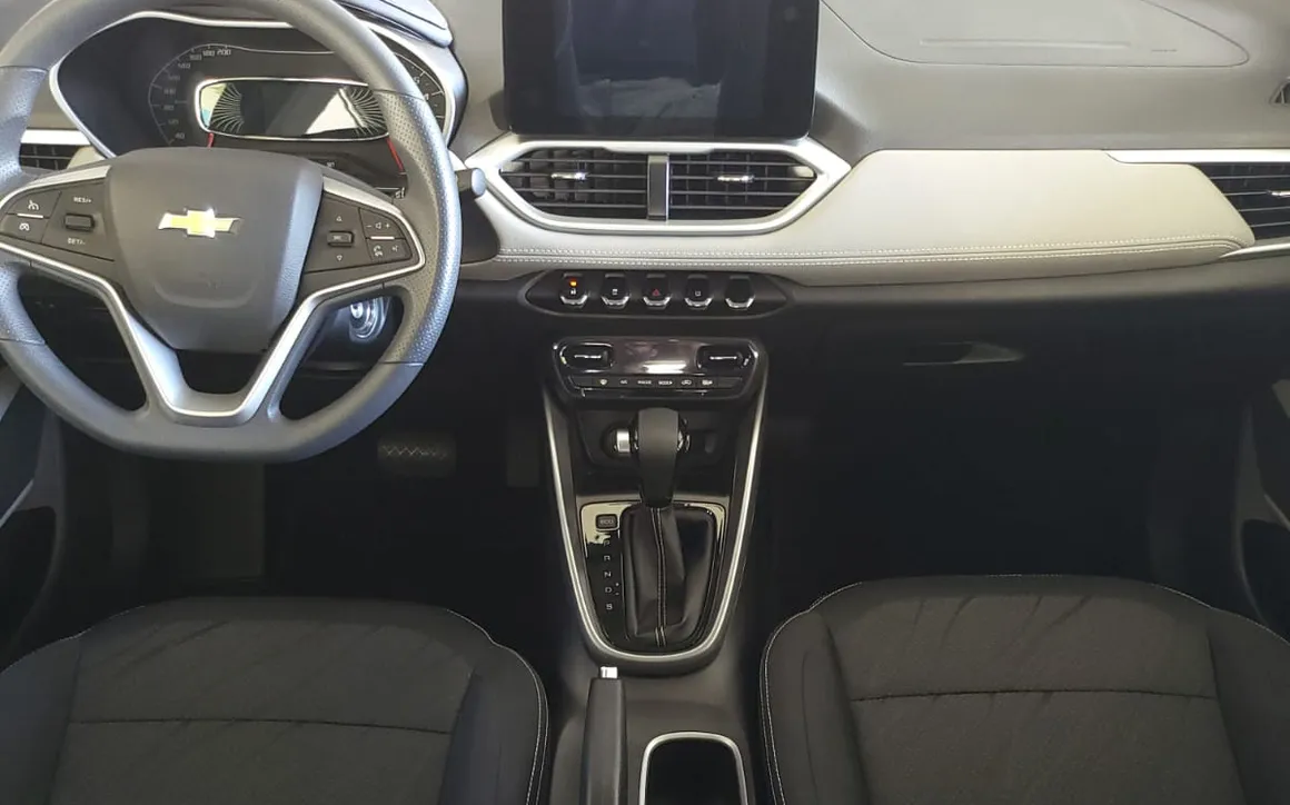 Chevrolet Groove - image 12