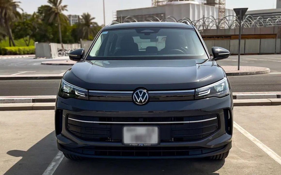 VOLKSWAGEN TIGUAN LIFE PLUS - image 3