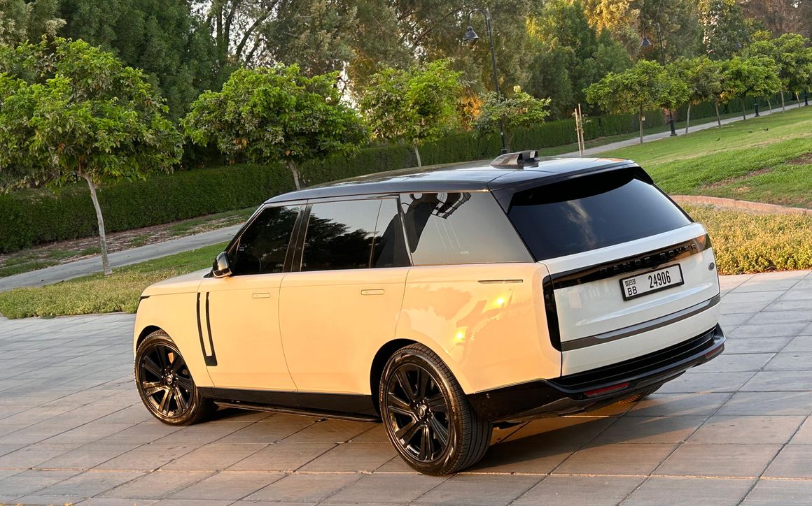 Range Rover Vogue - image 4
