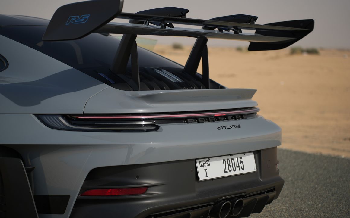 PORSCHE GT3 RS - image 7