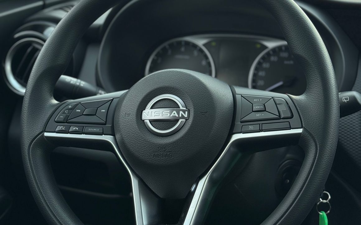 NISSAN KICKS - image 8