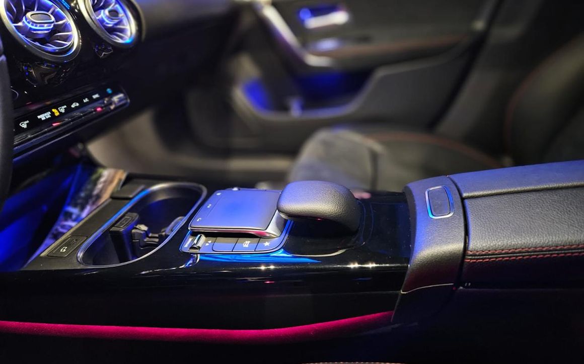 Mercedes CLA250 - image 7