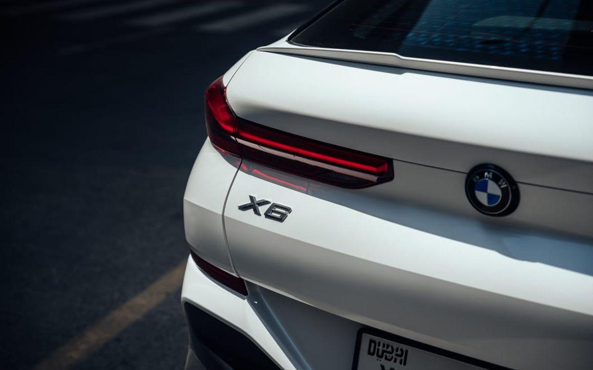 BMW X6 - image 6