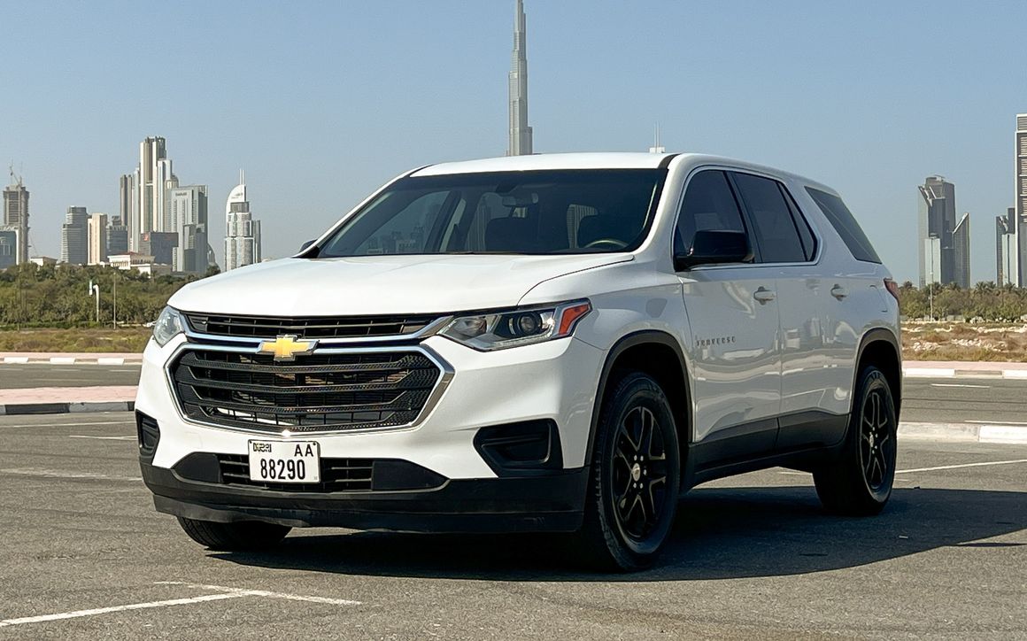 Chevrolet Traverse - image 1