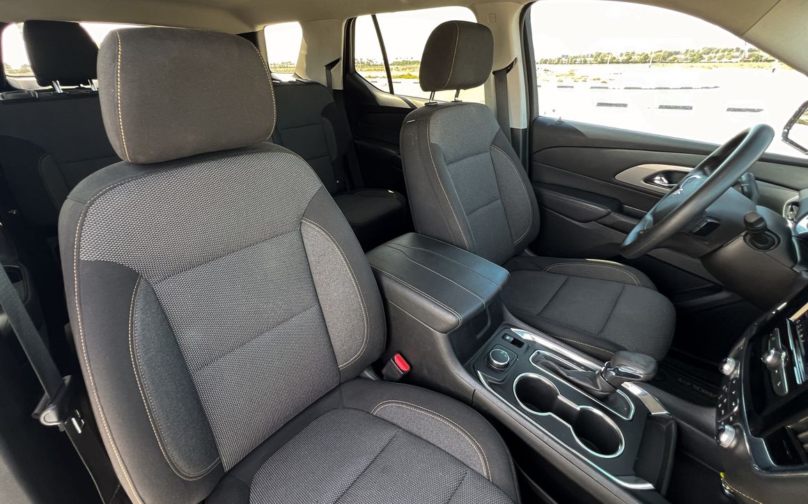 Chevrolet Traverse - image 10