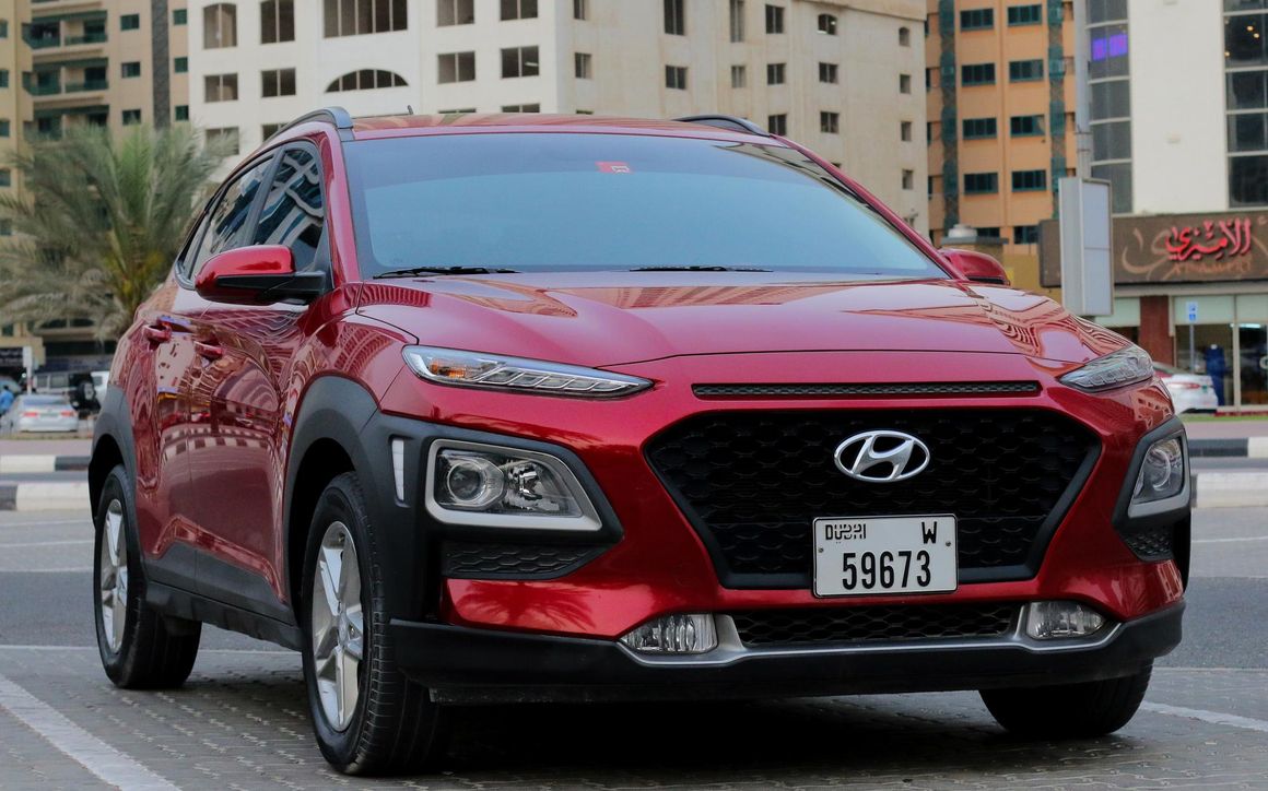 HYUNDAI KONA - image 3