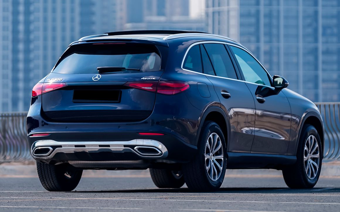 Mercedes Benz GLC300 - image 3