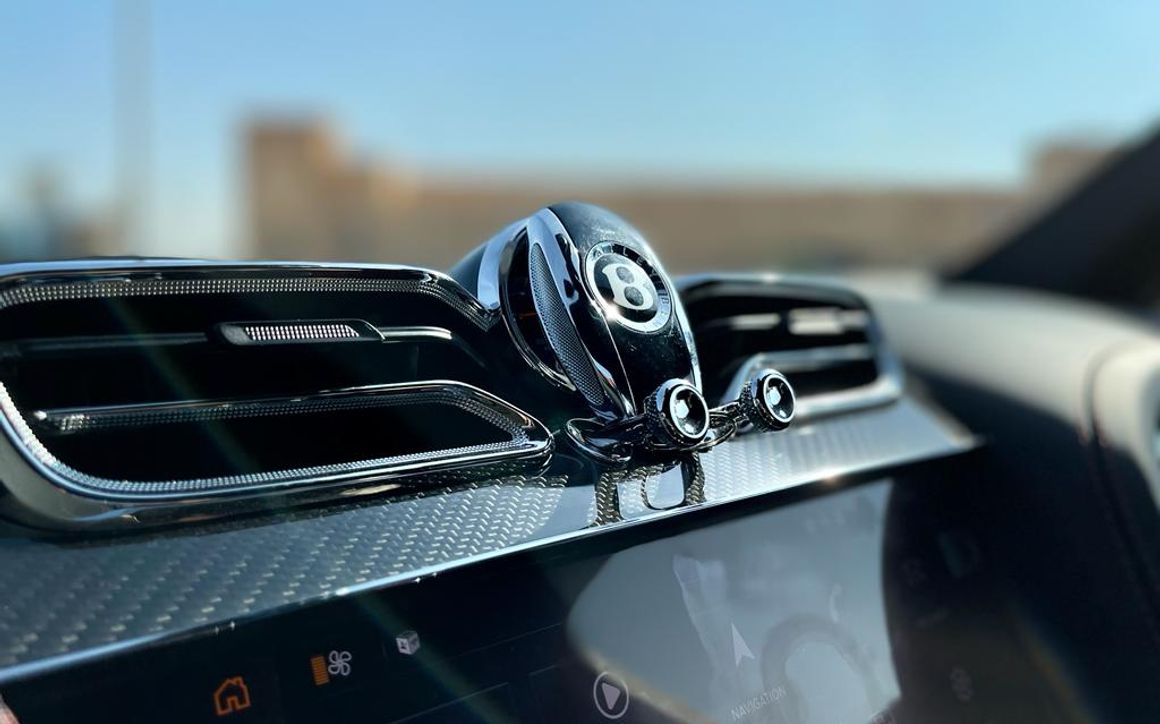 BENTLEY BENTAYGA - image 10