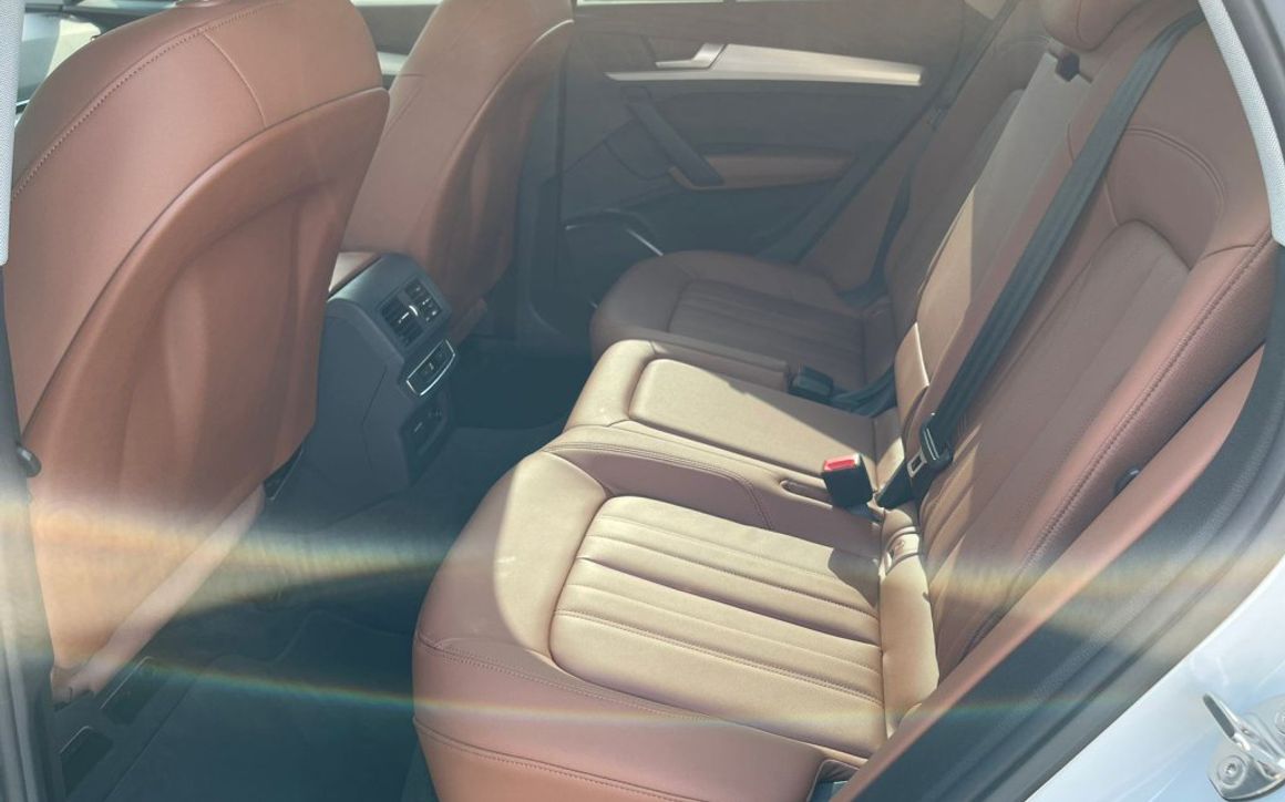 AUDI Q5 - 2024 - image 11