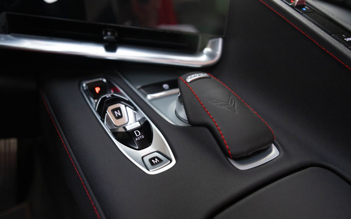 CHEVROLET CORVETTE - image 15