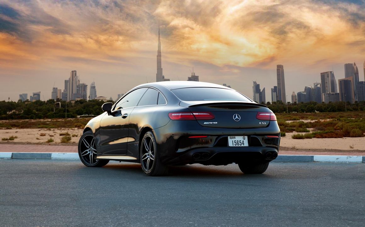 Mercedes Benz E53 AMG Black - image 6