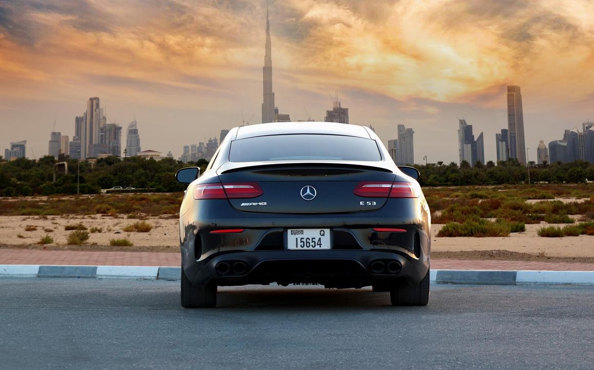 Mercedes Benz E53 AMG Black - image 7