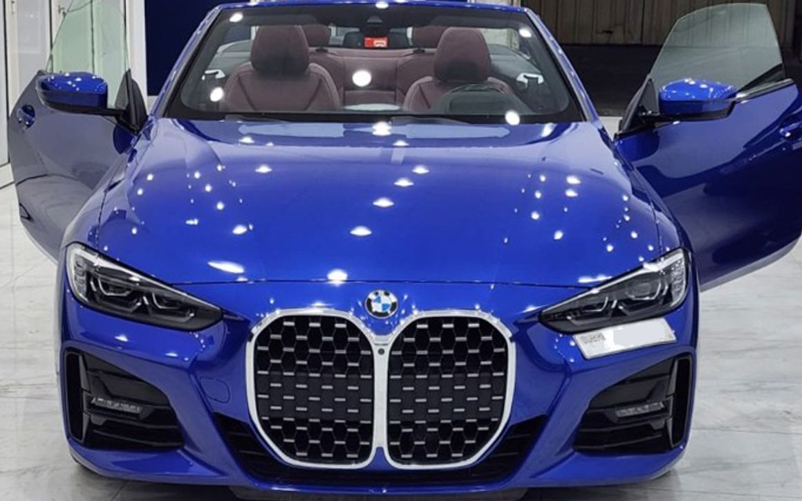 BMW 420i CONVERTIBLE - 2023 - image 2